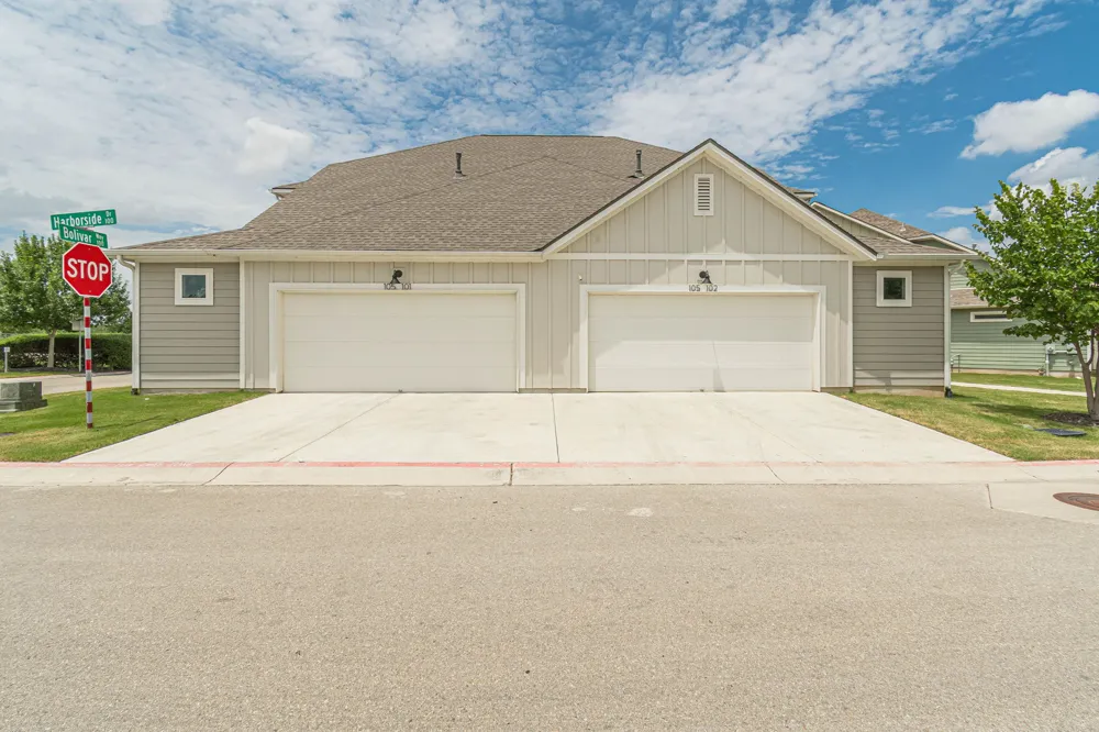 105 Harborside Drive #101 San Marcos, TX 78666