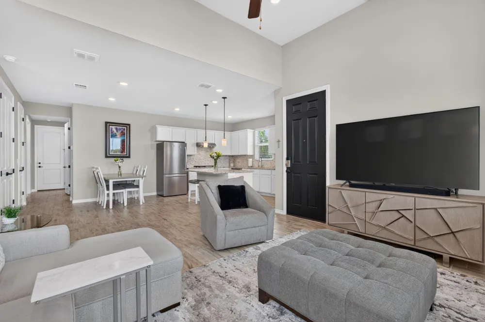 105 Harborside Drive #101 San Marcos, TX 78666