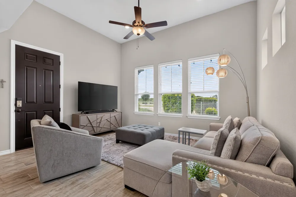105 Harborside Drive #101 San Marcos, TX 78666