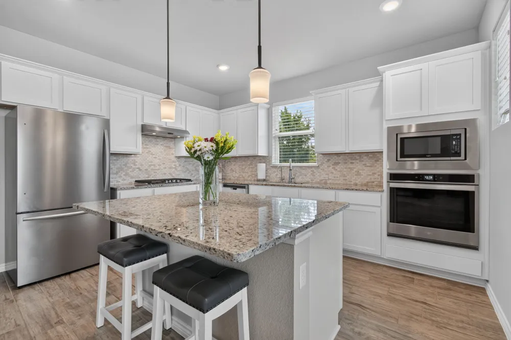 105 Harborside Drive #101 San Marcos, TX 78666