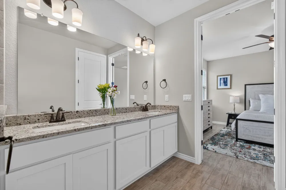 105 Harborside Drive #101 San Marcos, TX 78666