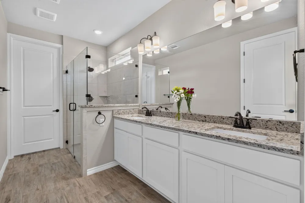 105 Harborside Drive #101 San Marcos, TX 78666