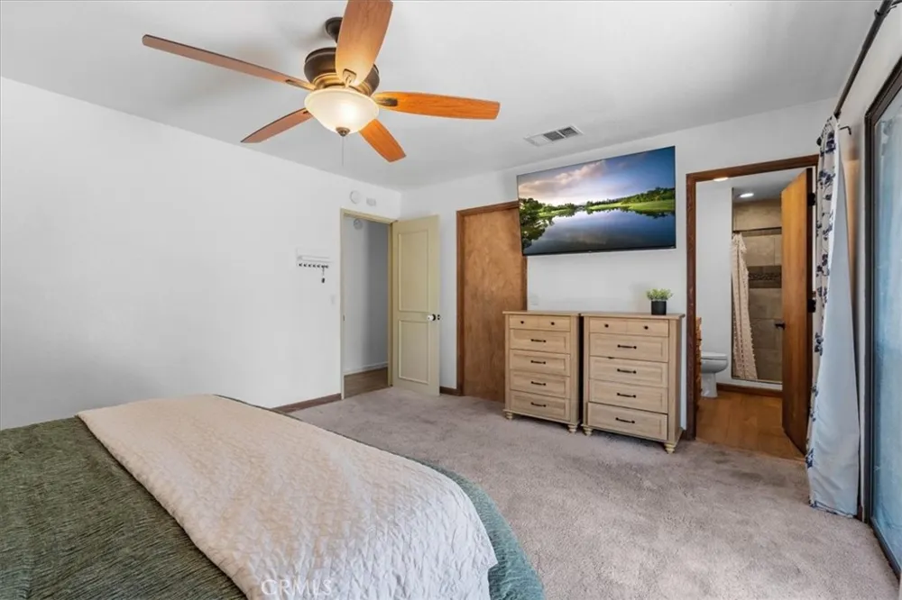 19801 Talihina Apple Valley, CA 92307