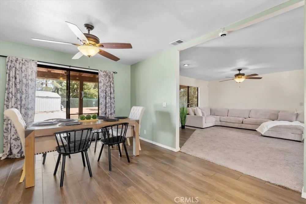 19801 Talihina Apple Valley, CA 92307