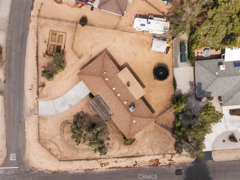 19801 Talihina Apple Valley, CA 92307