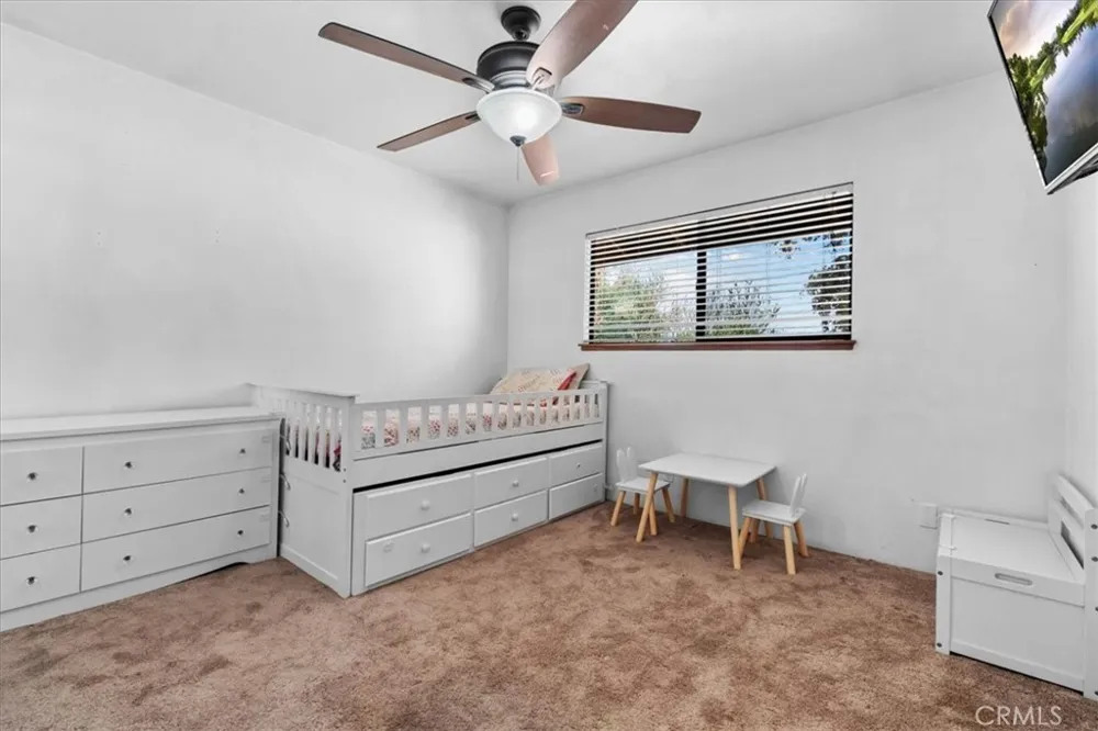 19801 Talihina Apple Valley, CA 92307