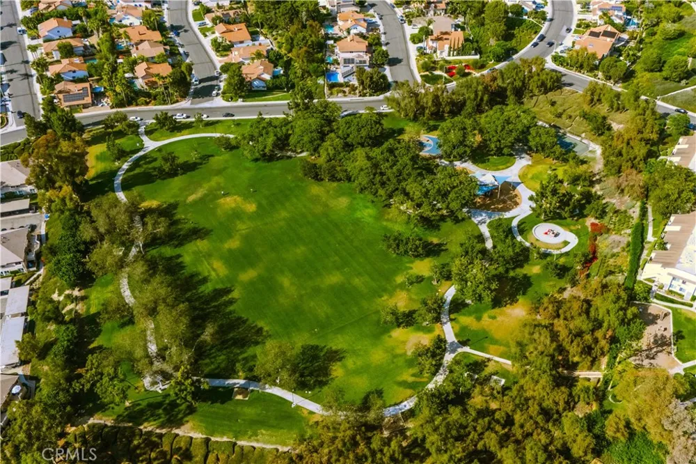 21951 Rimhurst Drive #202 Lake Forest, CA 92630
