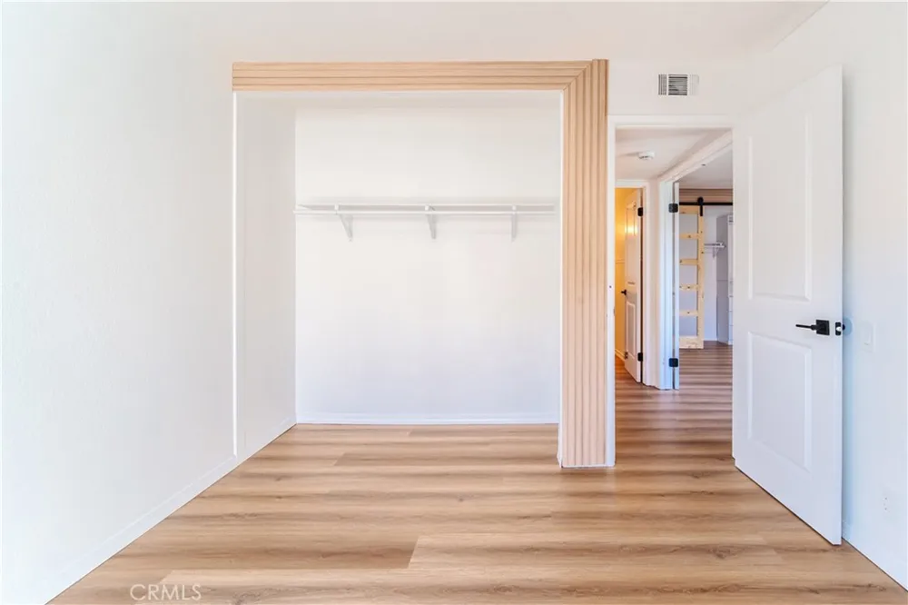 21951 Rimhurst Drive #202 Lake Forest, CA 92630