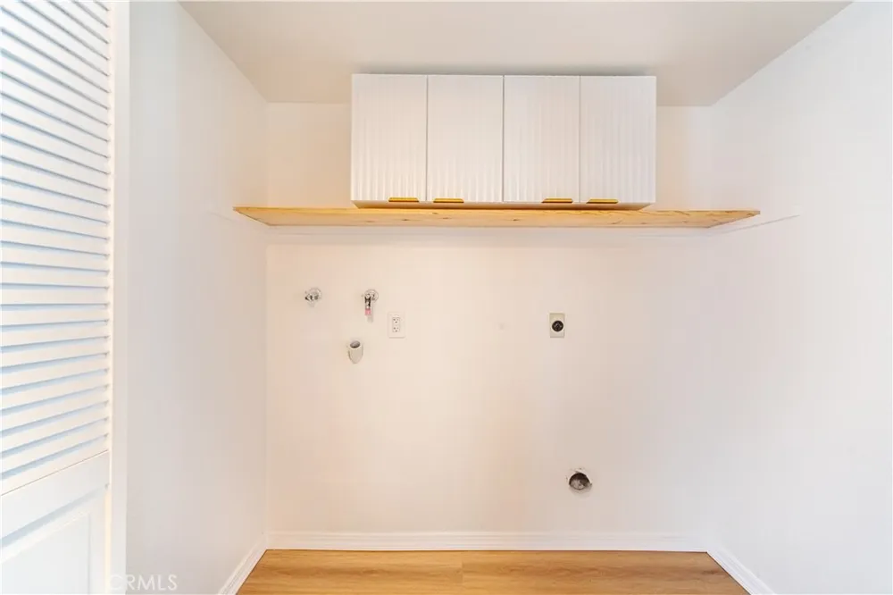21951 Rimhurst Drive #202 Lake Forest, CA 92630