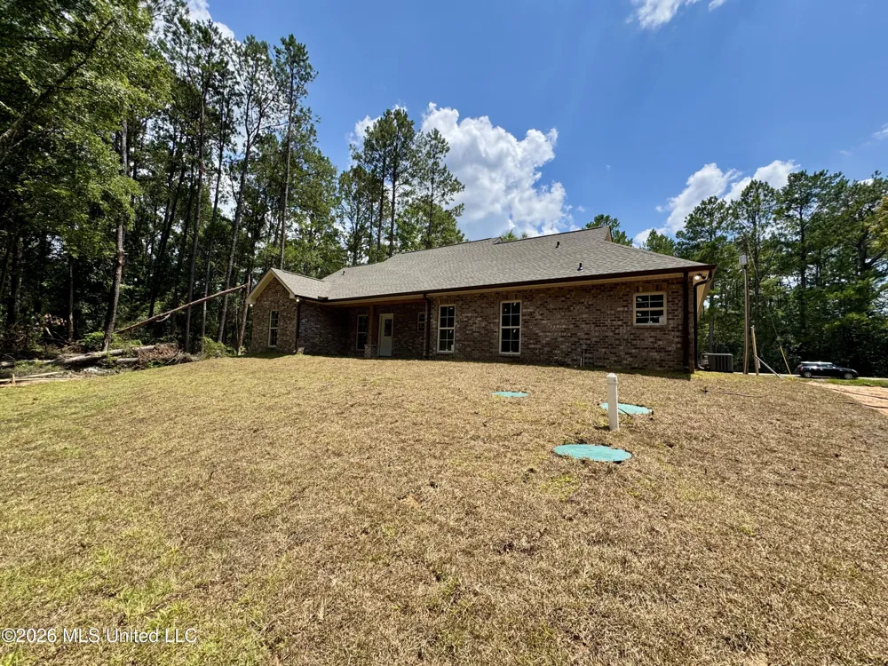 721 Anchor Lake Road Carriere, MS 39426
