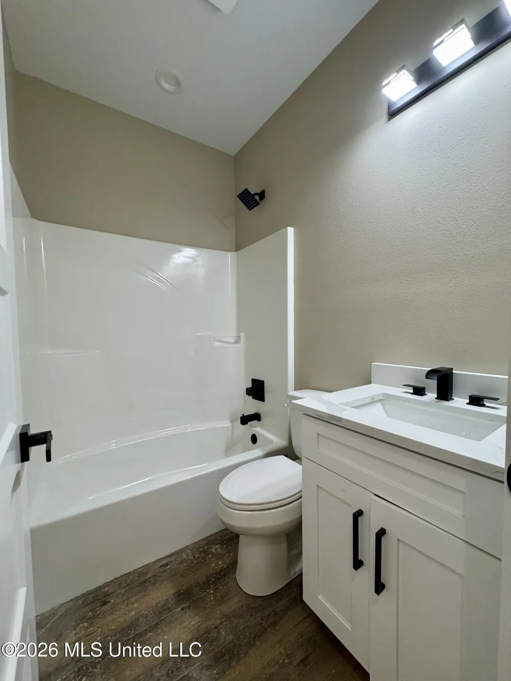 721 Anchor Lake Road Carriere, MS 39426