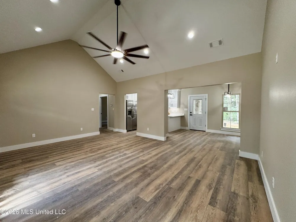 721 Anchor Lake Road Carriere, MS 39426