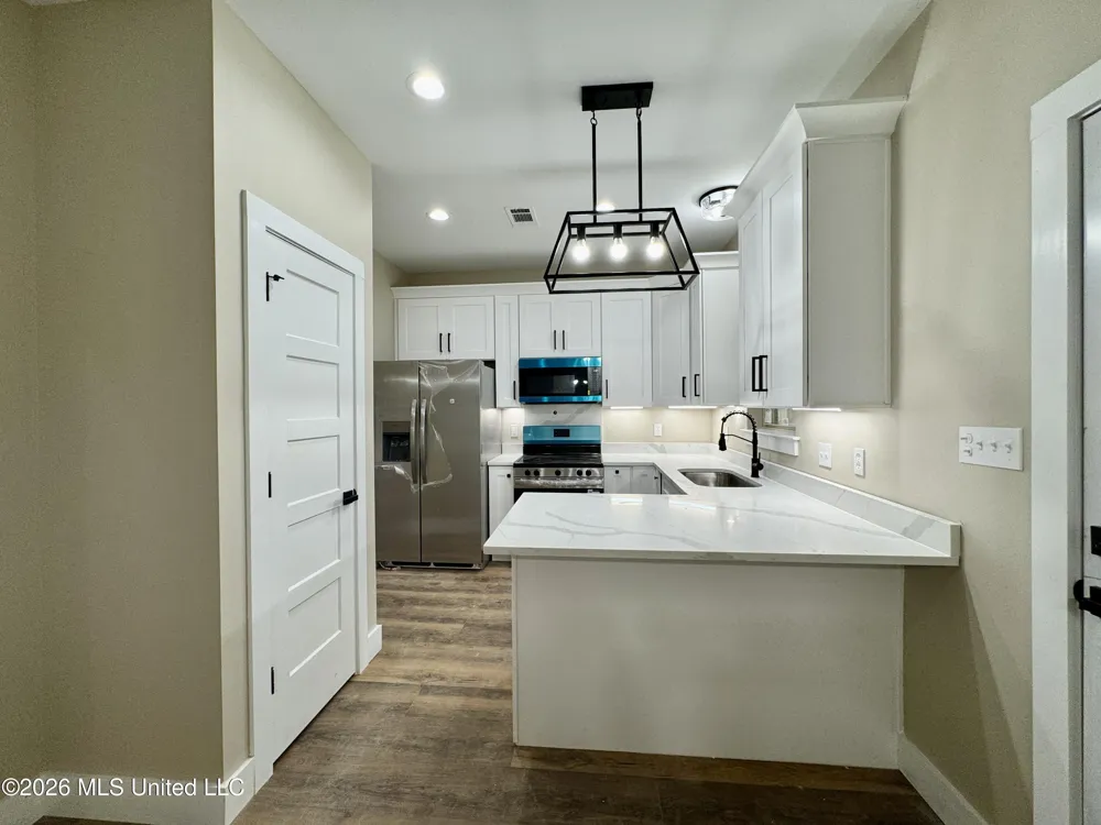 721 Anchor Lake Road Carriere, MS 39426