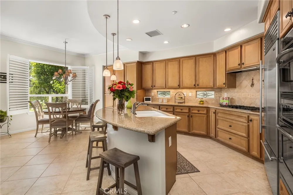4001 Balmoral Yorba Linda, CA 92886