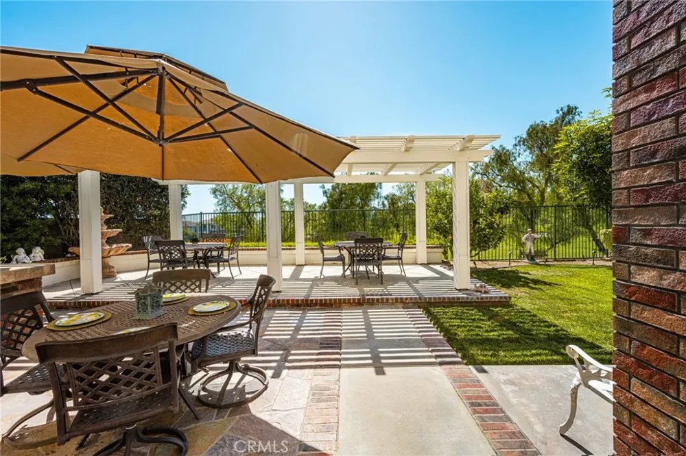 4001 Balmoral Yorba Linda, CA 92886