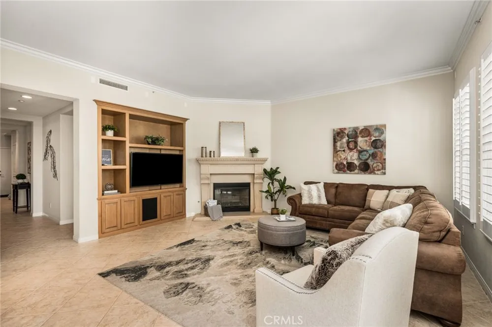 4001 Balmoral Yorba Linda, CA 92886