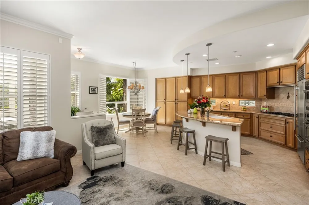 4001 Balmoral Yorba Linda, CA 92886