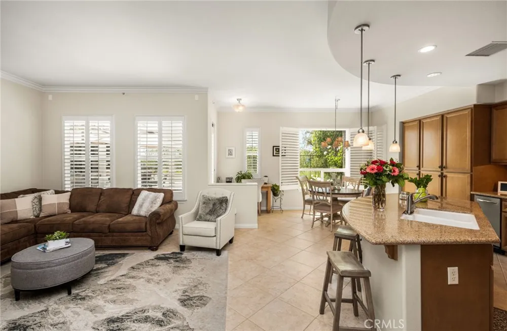 4001 Balmoral Yorba Linda, CA 92886