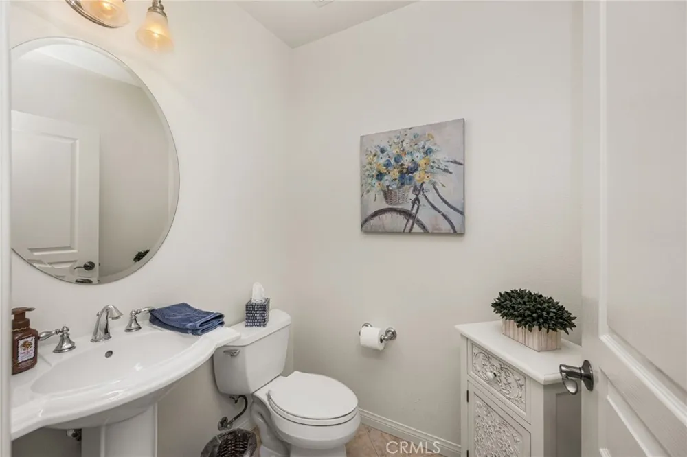 4001 Balmoral Yorba Linda, CA 92886