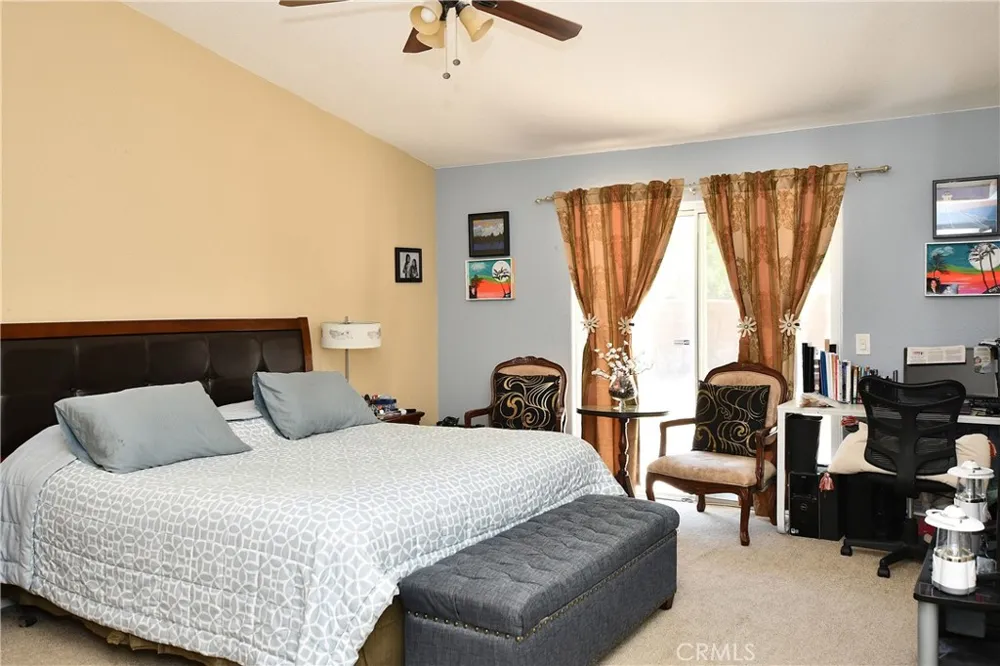 68295 Modalo Cathedral City, CA 92234