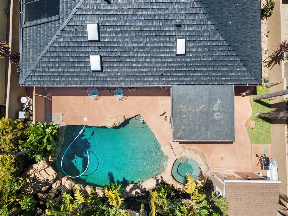 9111 Ellsworth Huntington Beach, CA 92646