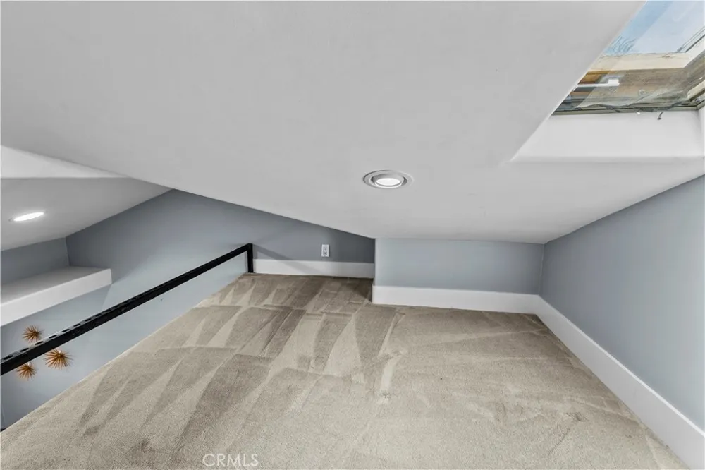 9111 Ellsworth Huntington Beach, CA 92646