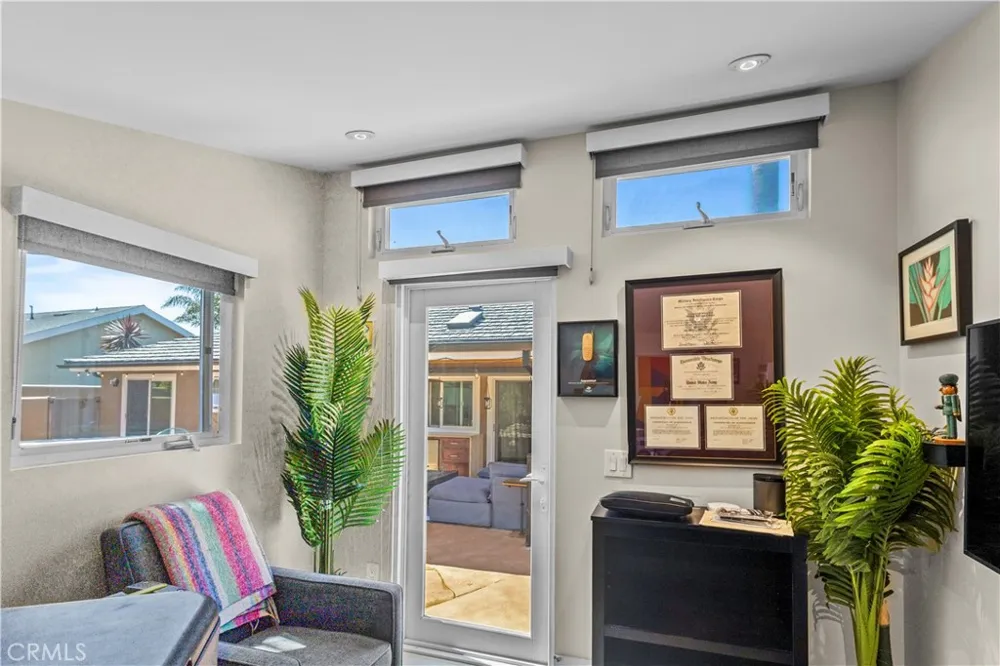 9111 Ellsworth Huntington Beach, CA 92646