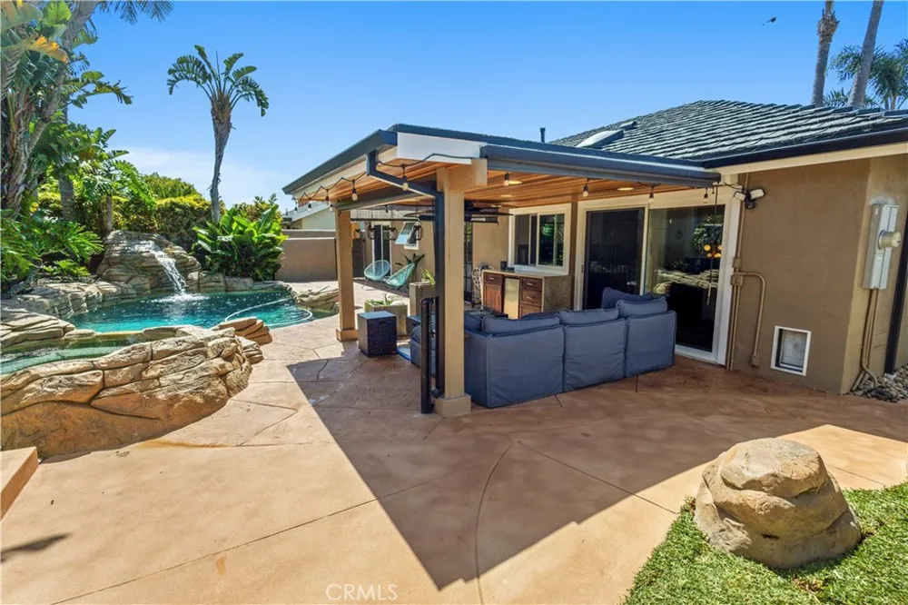 9111 Ellsworth Huntington Beach, CA 92646