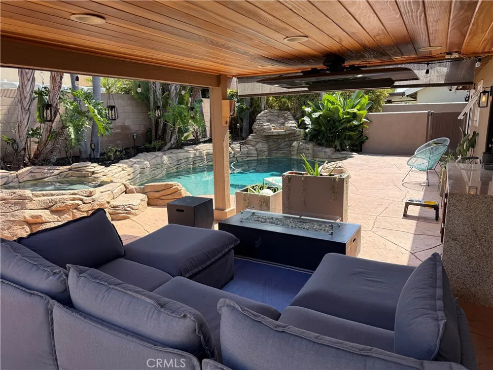 9111 Ellsworth Huntington Beach, CA 92646