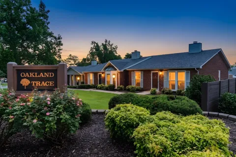 803 Lewis Ct