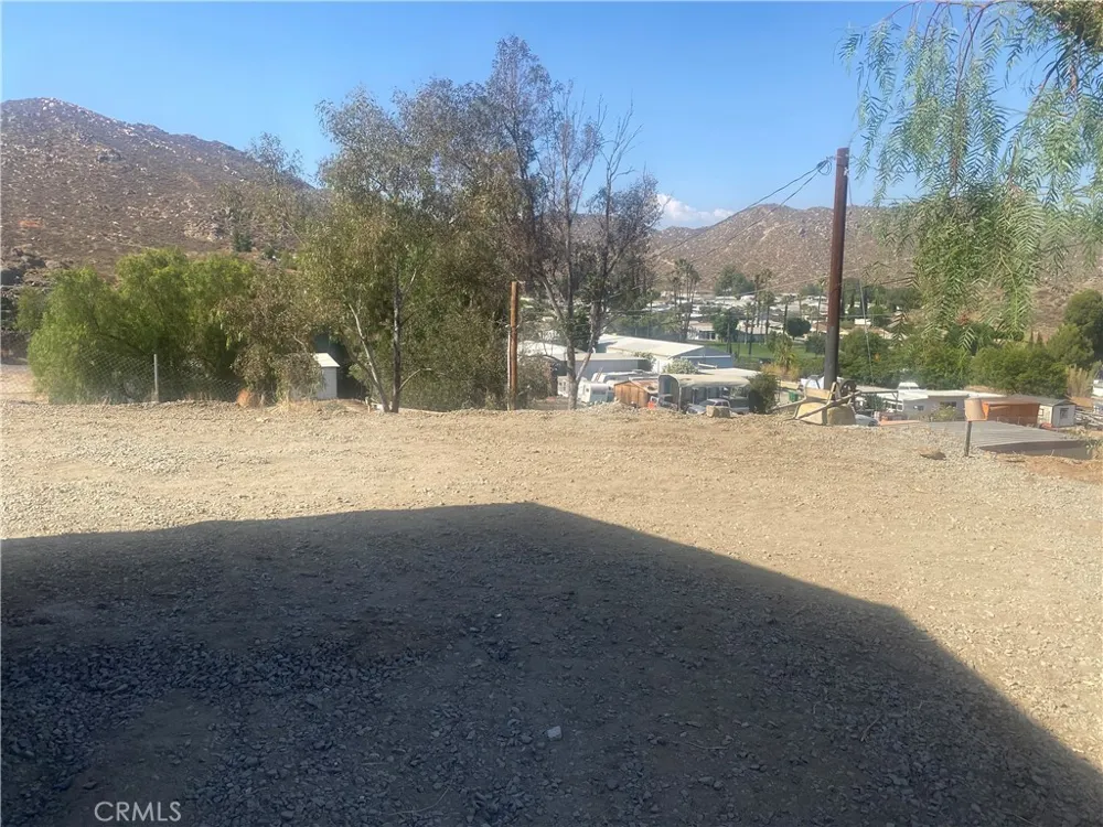 26406 Joppe Avenue Hemet, CA 92545