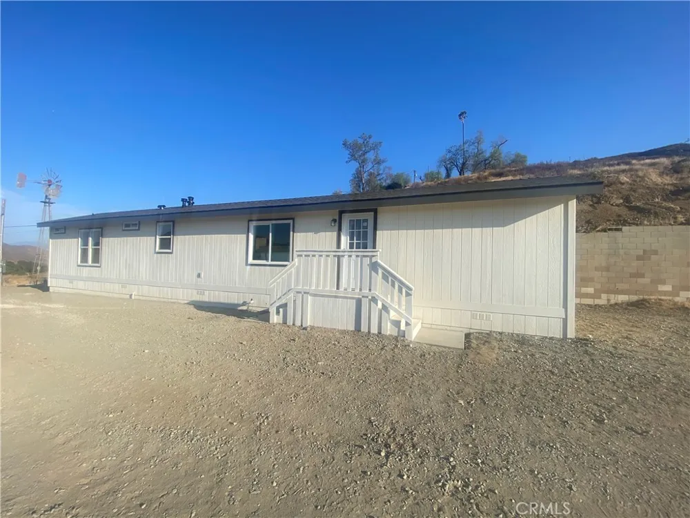 26406 Joppe Avenue Hemet, CA 92545