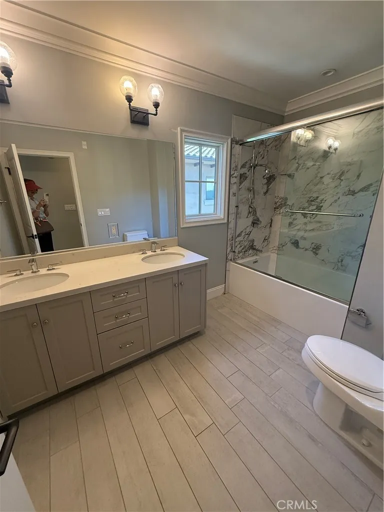158 S Sierra Madre Pasadena, CA 91107
