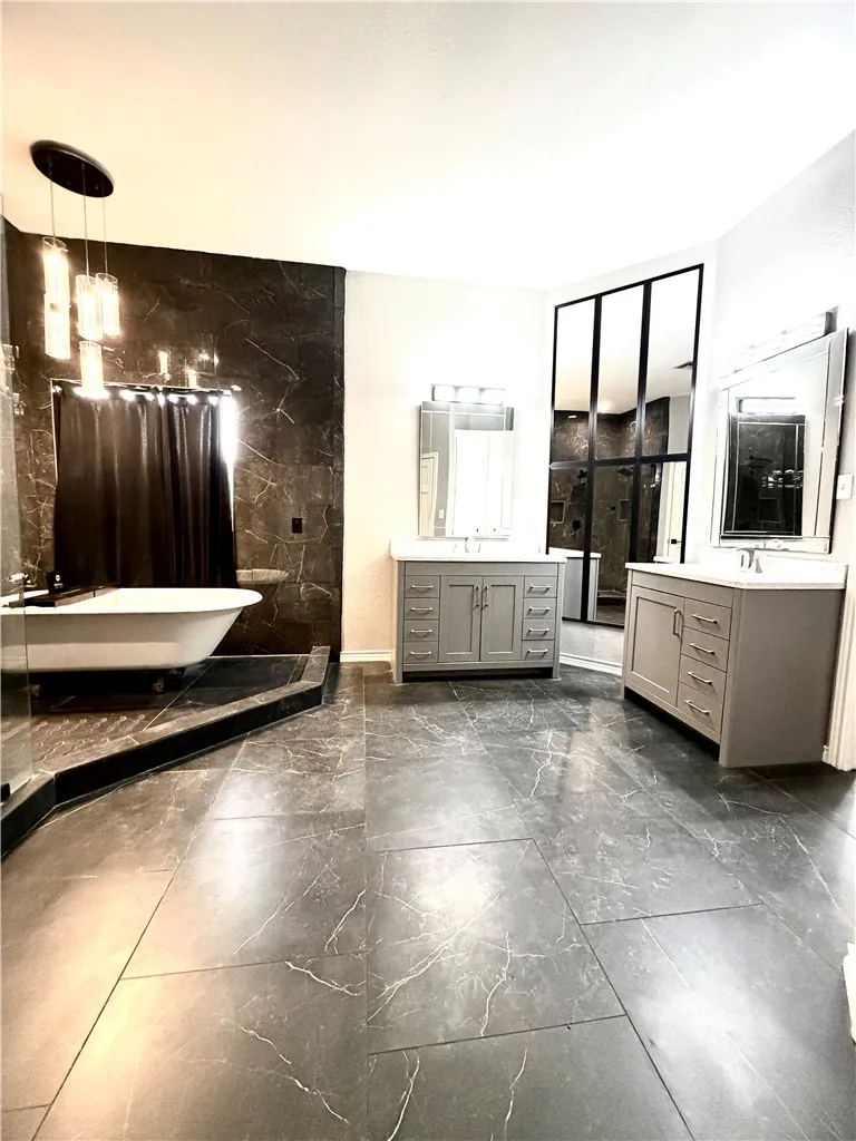 4517 River Park Drive Corpus Christi, TX 78410
