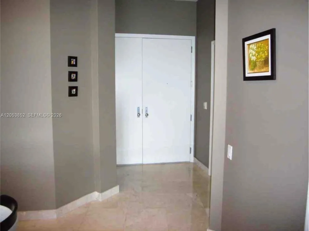 808 Brickell Key Dr #606 Miami, FL 33131