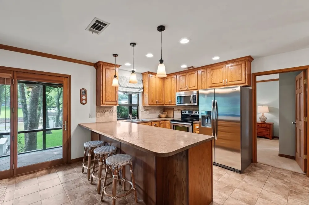 120 Los Peces Gun Barrel City, TX 75156