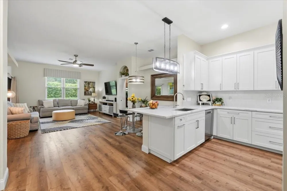 730 MARTINIQUE CIRCLE Lakeland, FL 33803