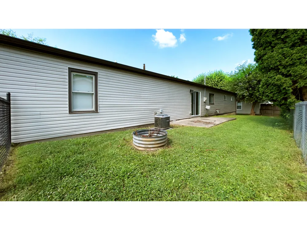 11 Sunset Manor Mooresville, IN 46158