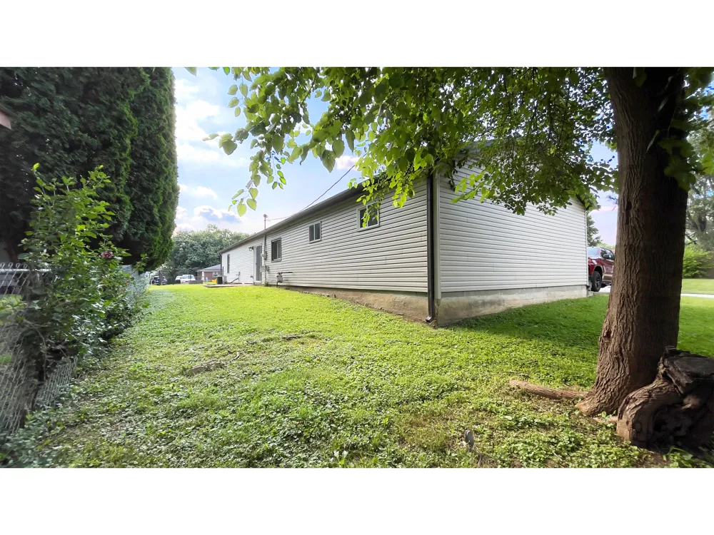 11 Sunset Manor Mooresville, IN 46158