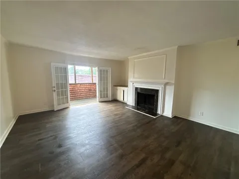 146 Rue Fontaine Road
