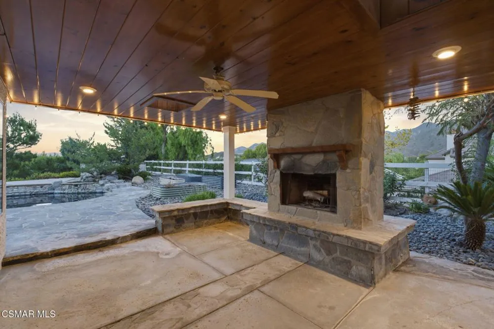 15711 Condor Ridge Road Canyon Country, CA 91387