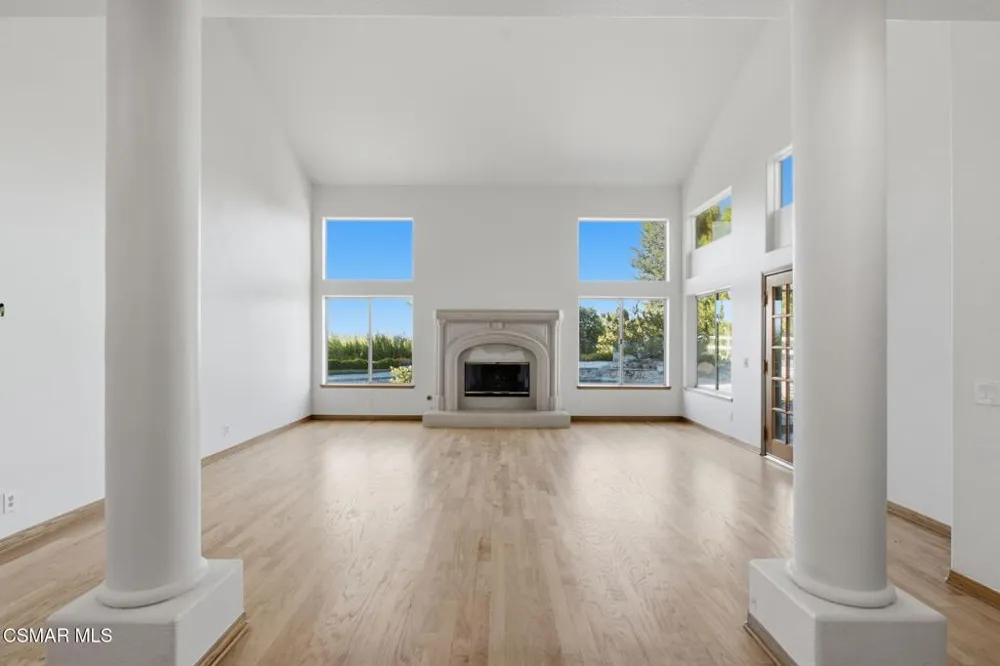 15711 Condor Ridge Road Canyon Country, CA 91387