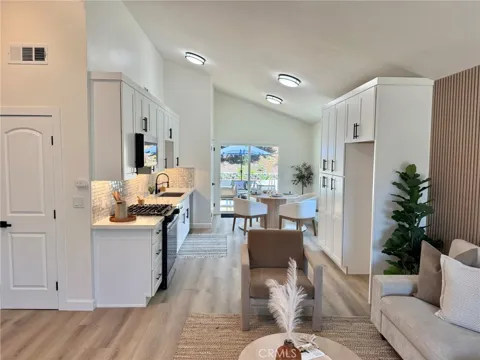 27181 Cedros