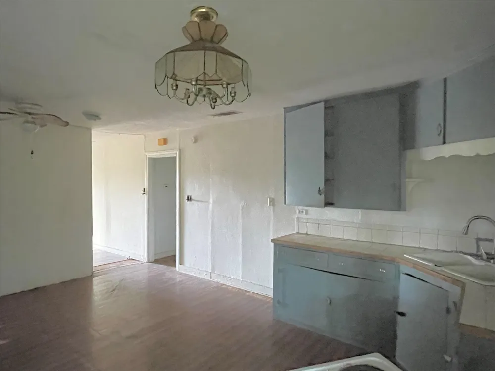 802 Gardner Drive Palestine, TX 75803