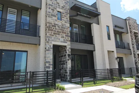 1227 Doris May Drive