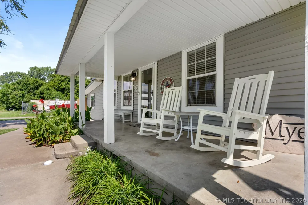 103 E Elm Avenue Eufaula, OK 74432