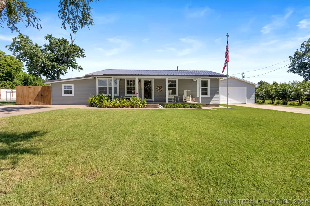 103 E Elm Avenue Eufaula, OK 74432