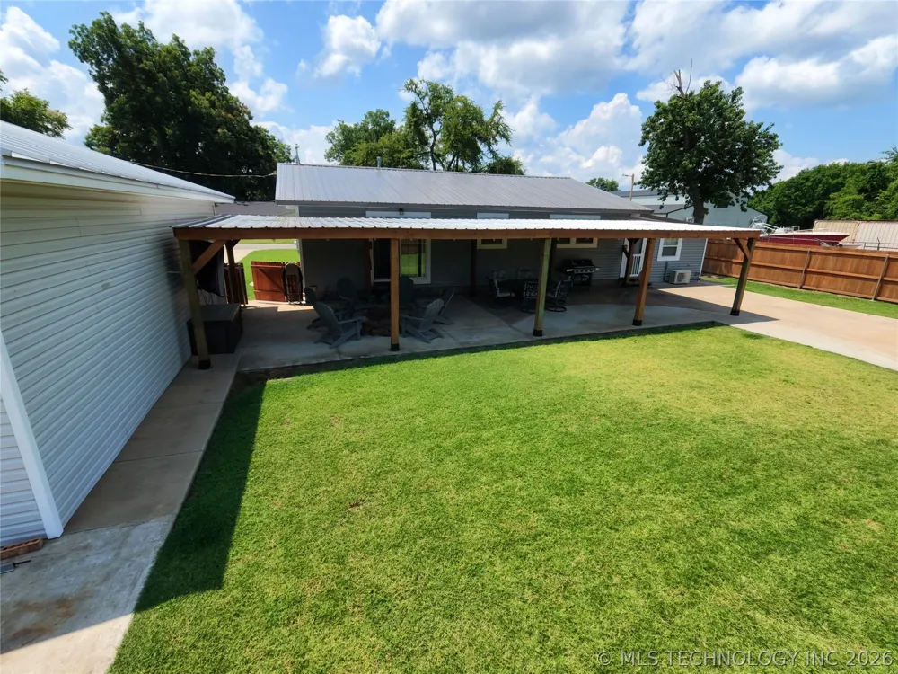 103 E Elm Avenue Eufaula, OK 74432