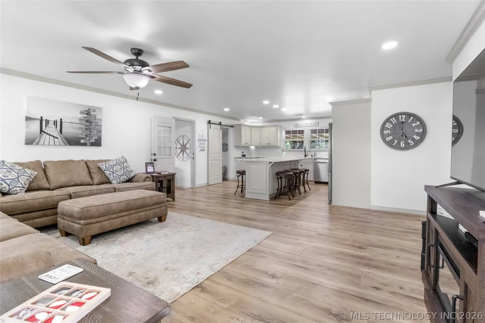 103 E Elm Avenue Eufaula, OK 74432