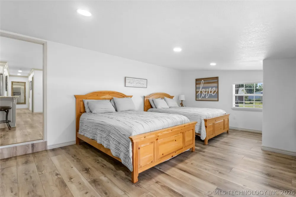 103 E Elm Avenue Eufaula, OK 74432